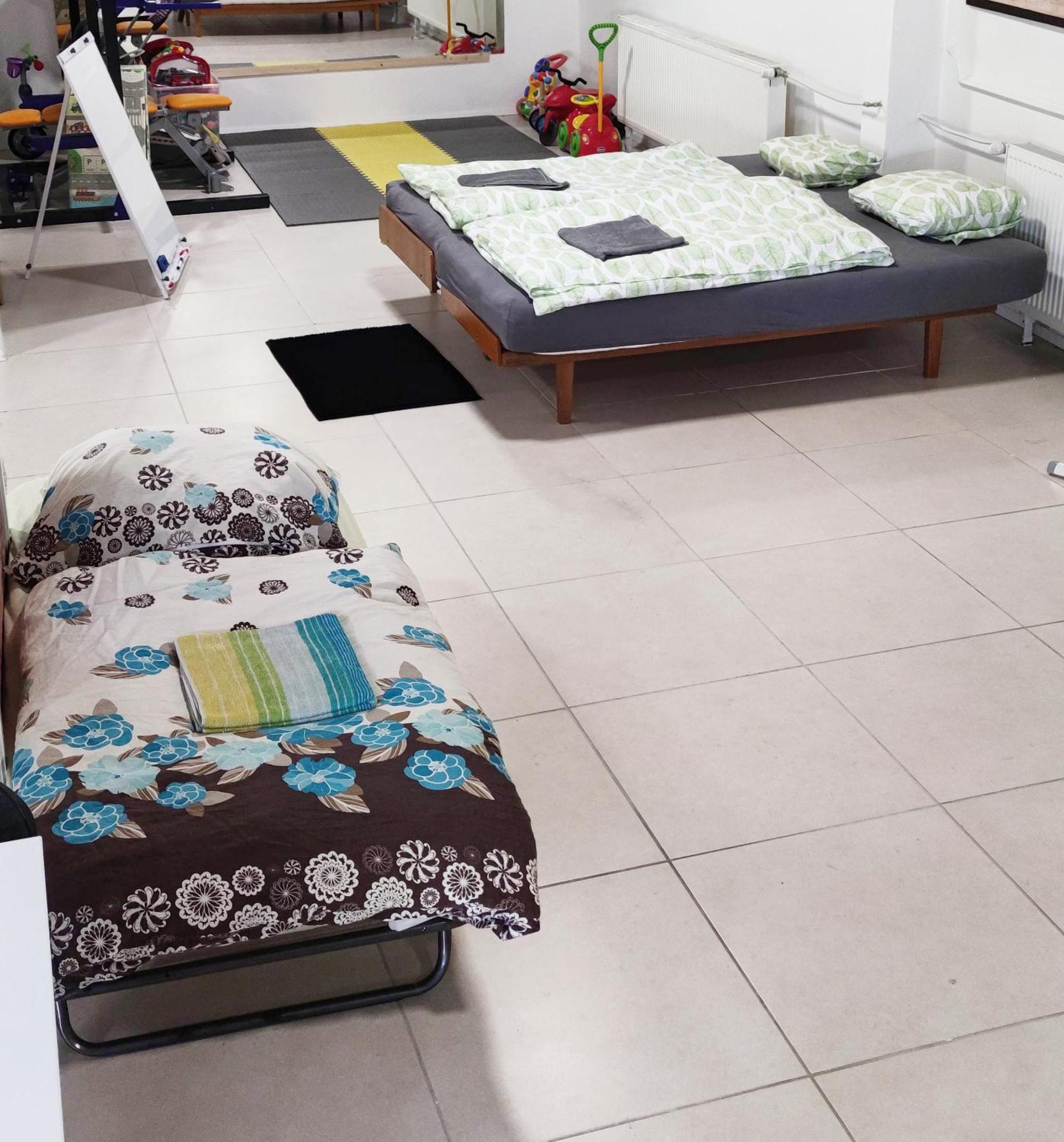 Krasny Priestranny Slnecny Apartman V Centre Mesta Trencin Ngoại thất bức ảnh